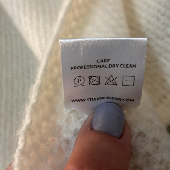 Soft Apron sweater - Picture 14 of 15